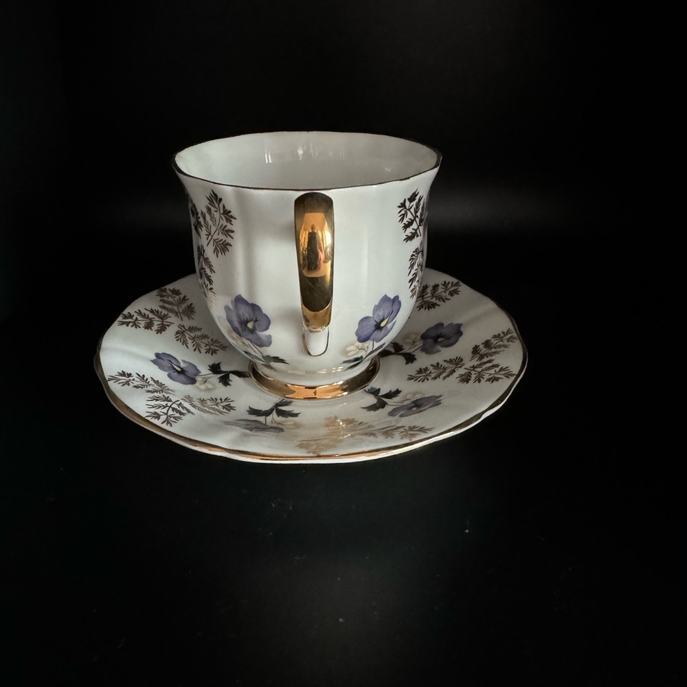 Ridgeway RARE Pottery Royal Adderley teacup and saucer H1640 Pansies - Picture 5 of 9
